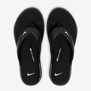 Nike Women's Ultra Comfort 3